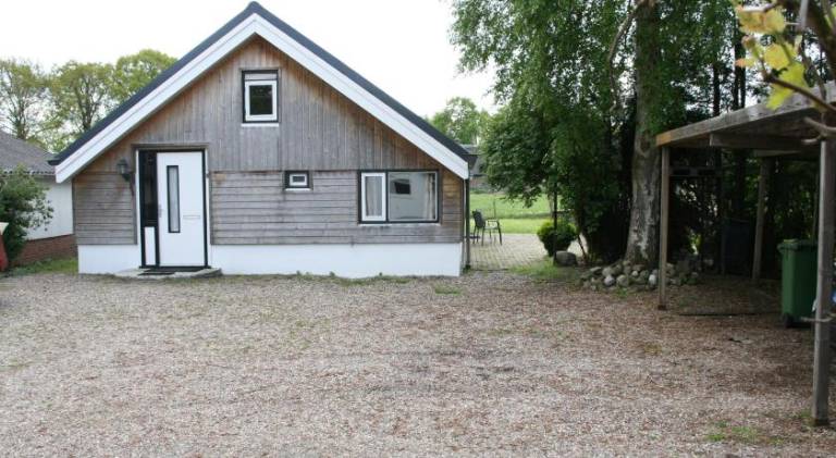 House with 2 rooms for 4 persons in Groningen