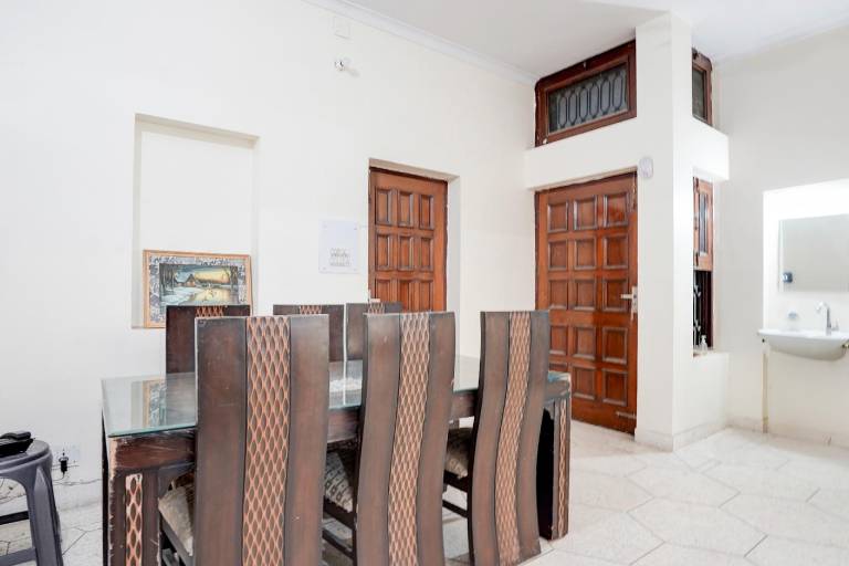 Nest Homestay