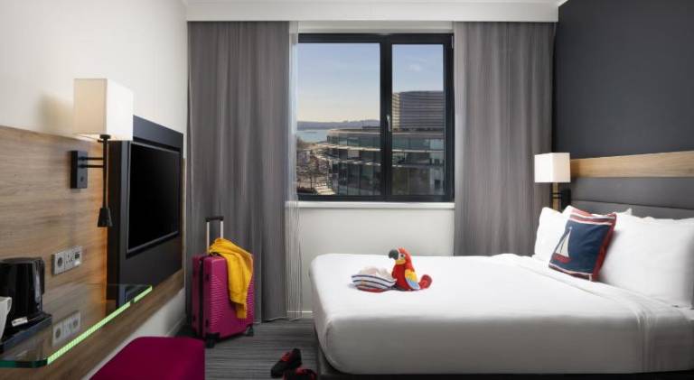 Moxy Southampton — photo 3