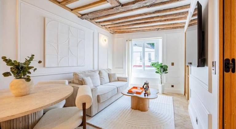 2bedrooms Sacree cœur Place du Tertre Montmartre in Gennevilliers