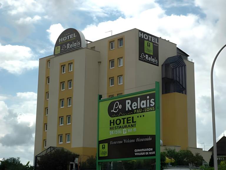 Hotel Restaurant Le Relais - Pau Nord in Lescar