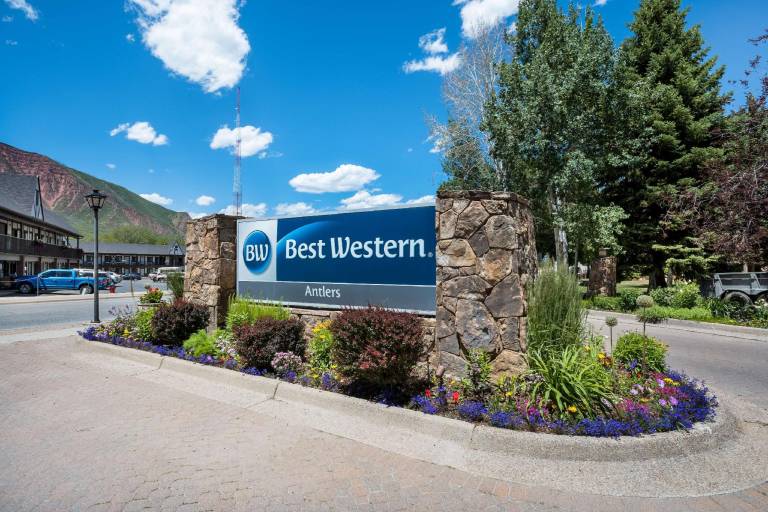 Best Western Antlers at Glenwood Springs — photo 2