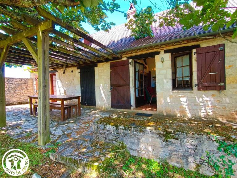 Gite with patio, barbecue & yard | Dogs allowed — photo 2