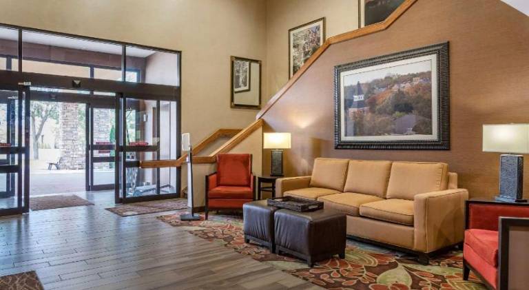 Comfort Inn Okemos - East Lansing — photo 4