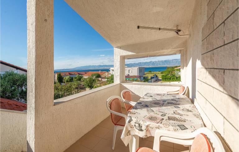 Apartment Vir