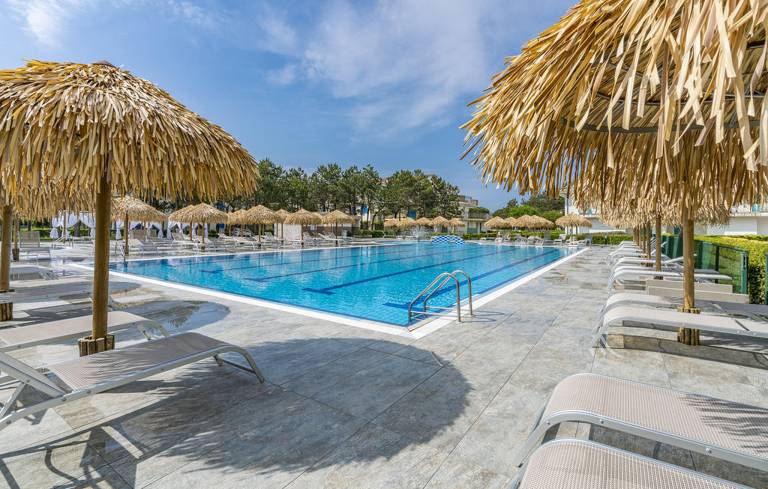 Ferienwohnung mit Pool in Bibione f&uuml;r max. 4 Personen