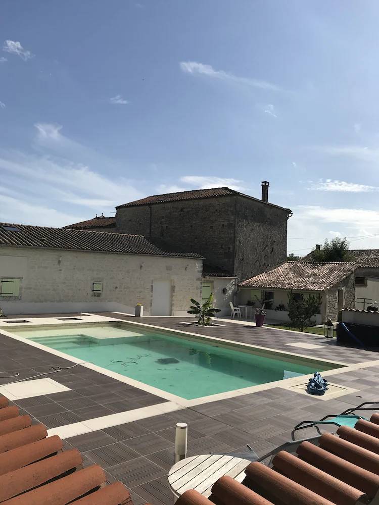 House  Bourg-Charente