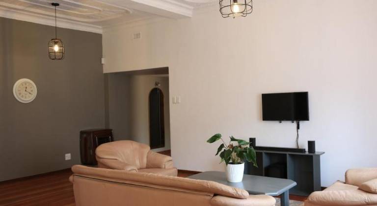 Nice house with pool | Pets allowed in Pretoria