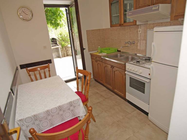 Studio flat with terrace Veli Lošinj, Lošinj (AS-19798-a) — photo 2