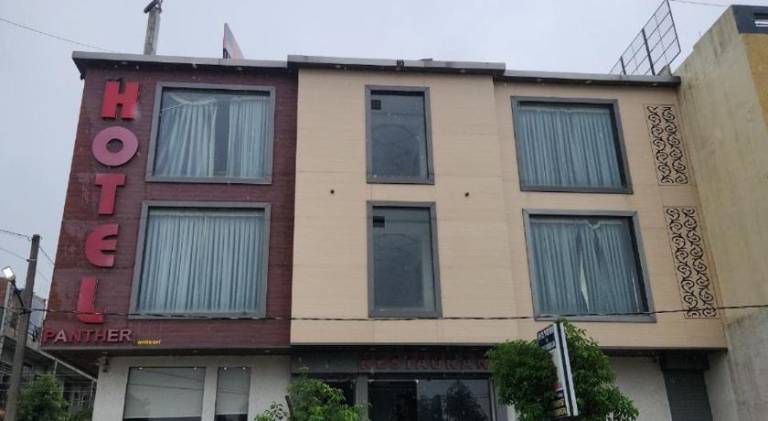Hotel Panther Iscon Road Patrakar Colony — photo 3