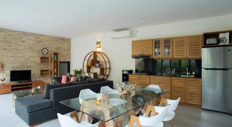 Villa with pool | Pets allowed — photo 4