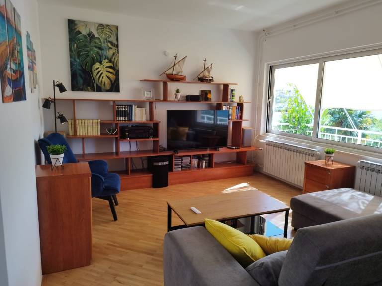 Two bedroom apartment near beach Okrug Gornji, Čiovo (A-25387-c) — photo 4