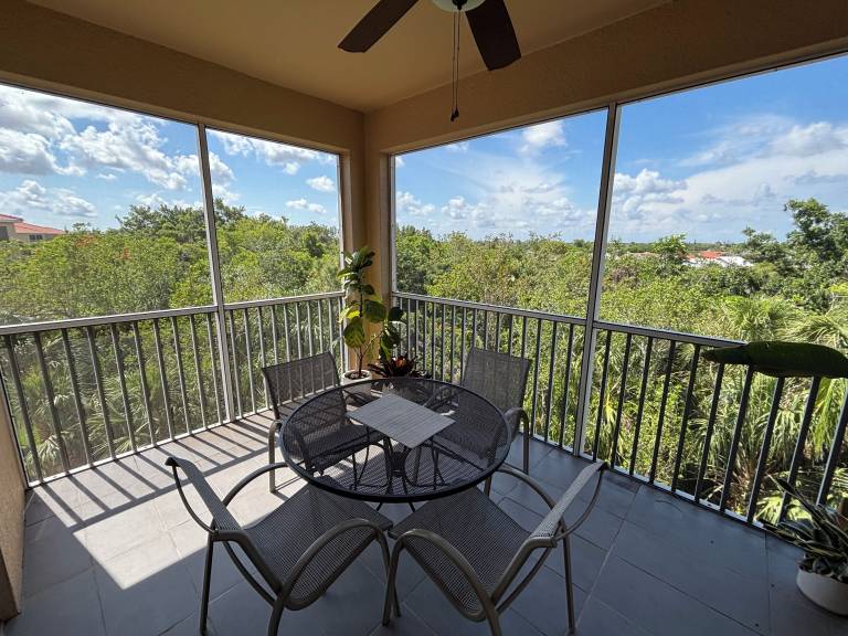 Condo  Page Park