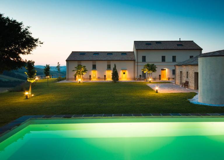 Casa a Vallone con piscina, idromassaggio e sauna