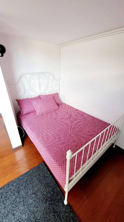 Vacation home with hot tub | Close to Palace of the Parliament | Pets allowed — photo 2