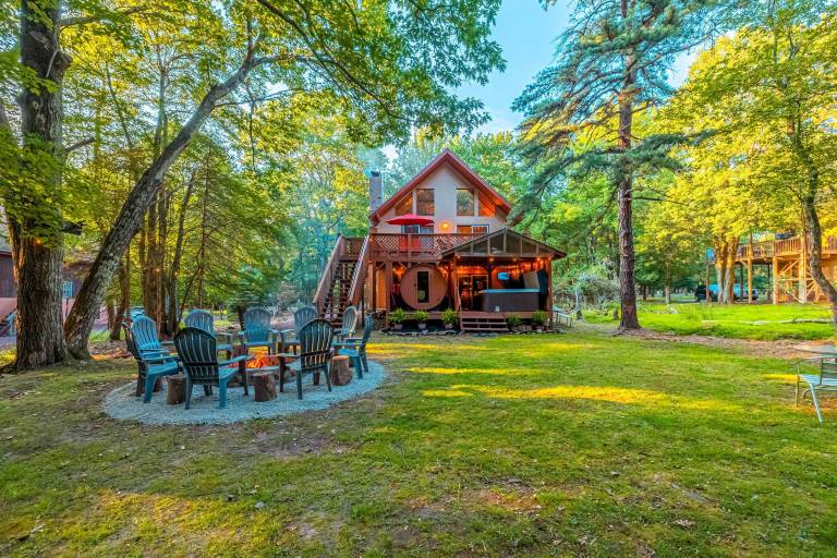 Cabin  Lake Harmony