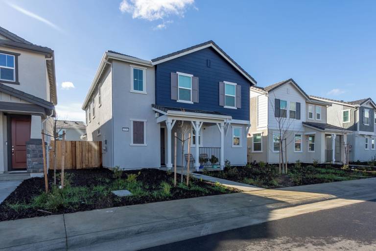 House Elk Grove