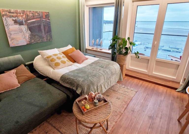 Rental apartment with terrace & garden — photo 2