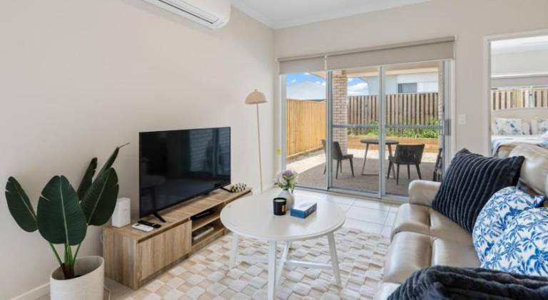 220 m&sup2; Ferienhaus