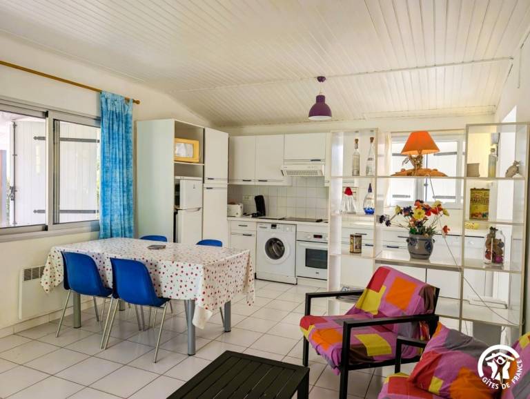 Gite with yard, terrace & barbecue — photo 4