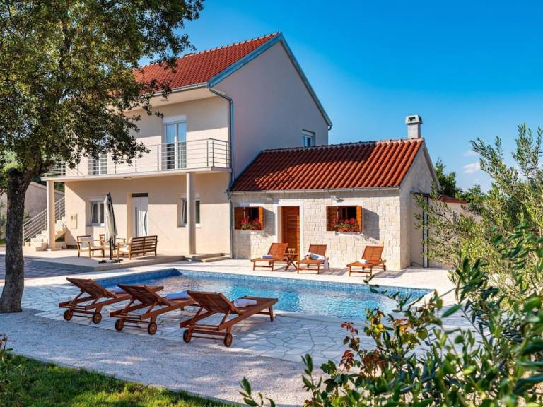 kuća  Stankovci