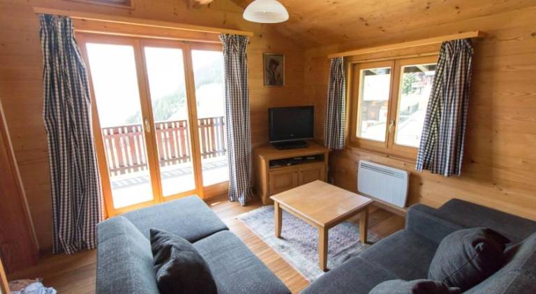 Chalet with sauna, garden & BBQ | Close to the ski | Perfect for remote work | Pets allowed — photo 2