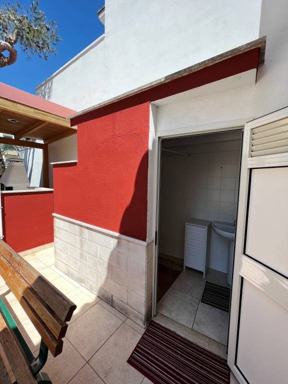 Family-friendly wonderful vacation home with grill & garden | Pets allowed — photo 5