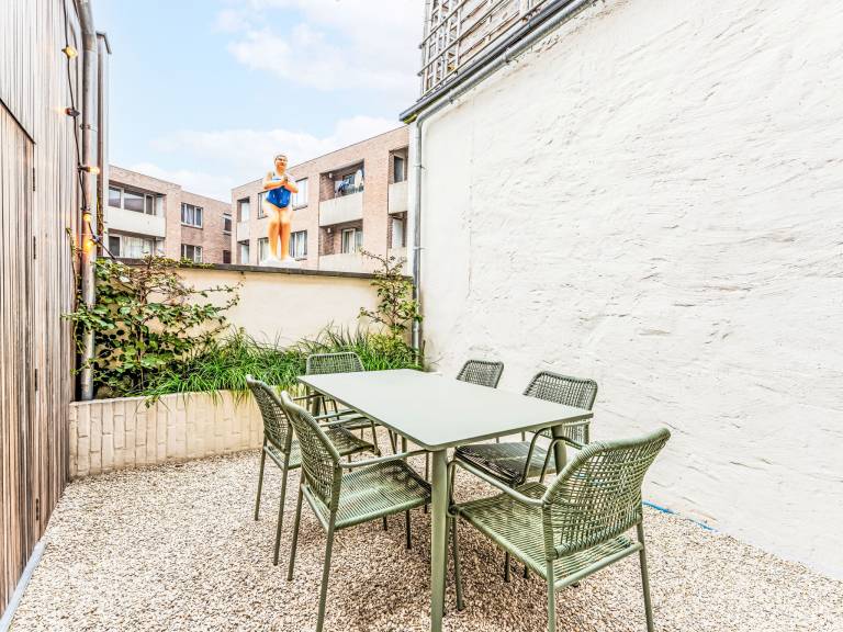 House with patio | Beach nearby | Pet-friendly — photo 2