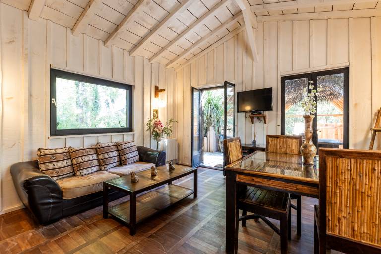 Chalet "Savannaketh" with Private Terraces and Wi-Fi — photo 4