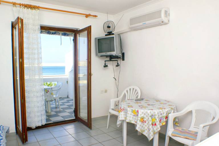 Studio flat near beach Kustići, Pag (AS-4129-a) — photo 2