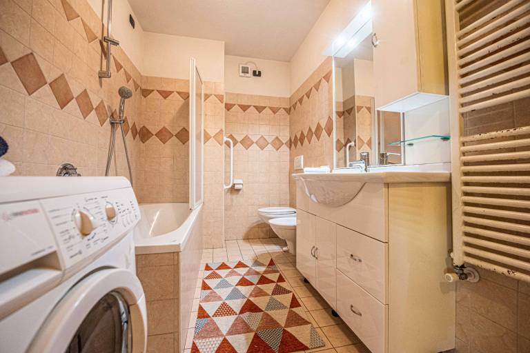 Family-friendly nice rental apartment | Mountain view | Next to the ski | Pets are welcome — photo 3