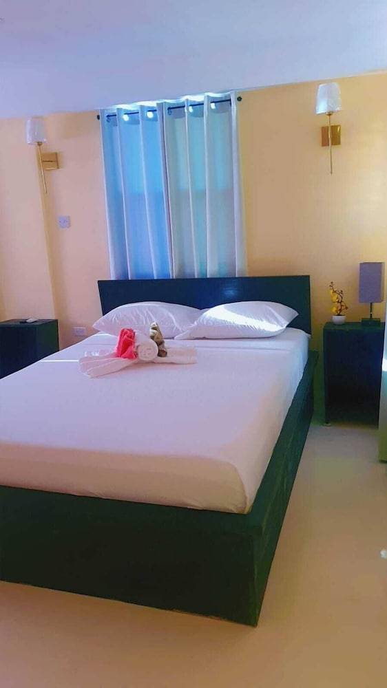 Apartment Saint George's