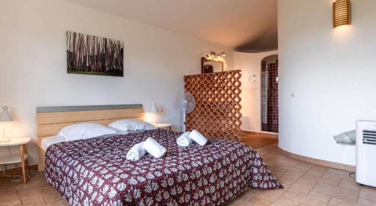 Villa with 2 rooms for 5 persons — photo 2