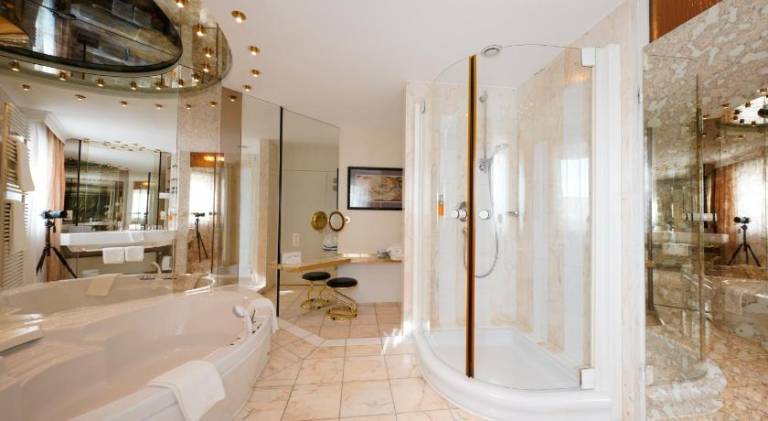 Hotel Bayerischer Hof Bayreuth — photo 2