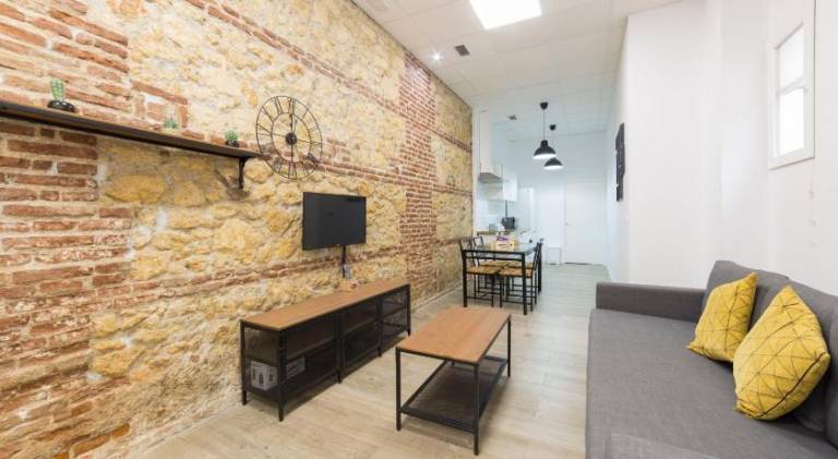 Apartment | Next to Calleja de las Flores — photo 2