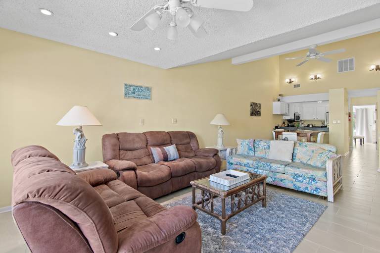Sand Dollar Place on Holiday Isle — photo 5