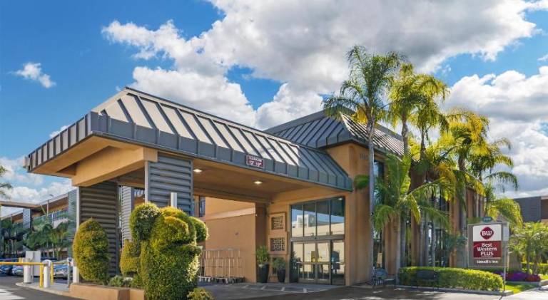 Best Western Plus Stovall s Inn