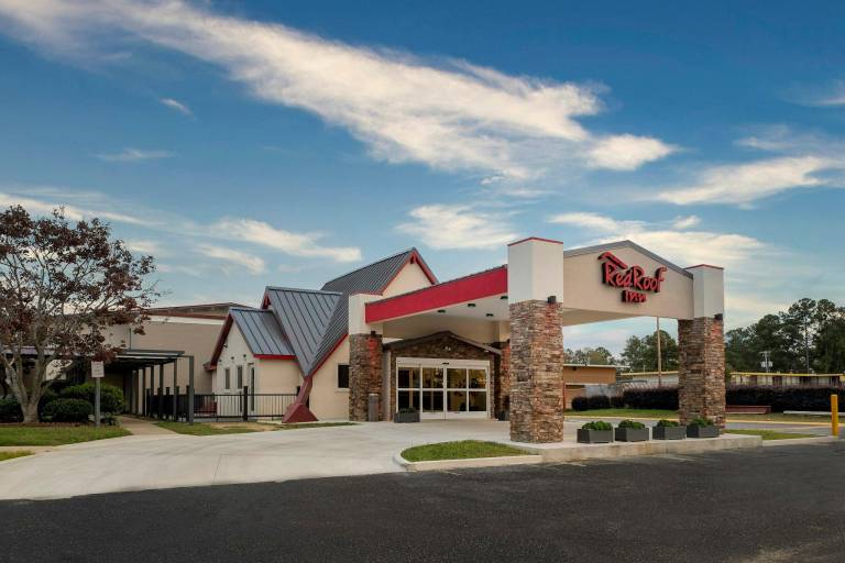Red Roof Inn Lumberton — photo 4