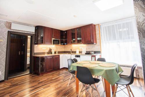 Apartmán  Hamuliakovo