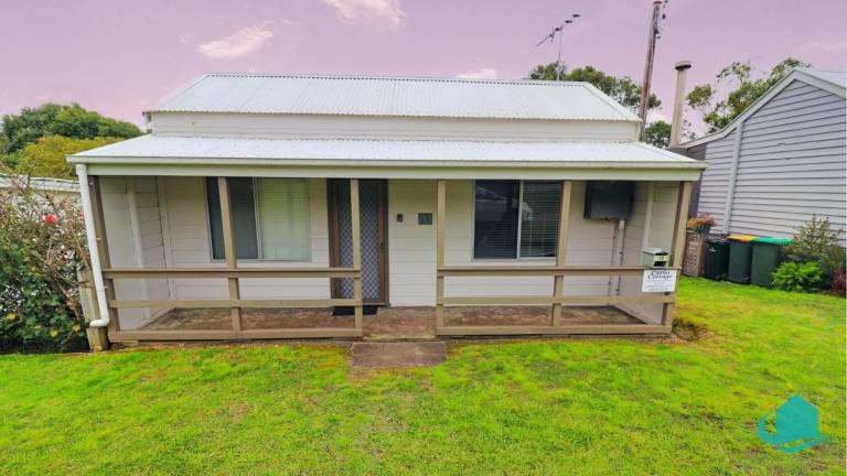 House  Catherine Hill Bay