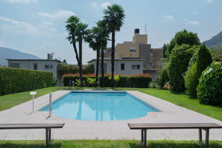 2Zi W grosser Balkon beheiztes Schwimmbad Apr Okt