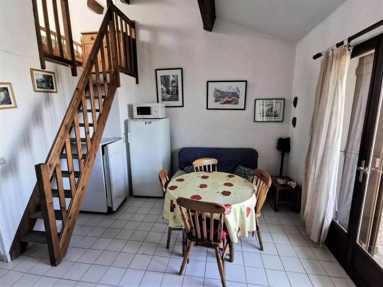 House with 3 rooms for 5 persons — photo 3