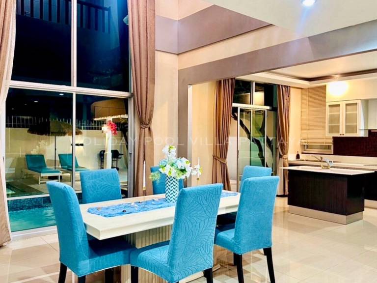 Villa with yard, pool & jacuzzi | Perfect for remote work | Pets allowed — photo 3