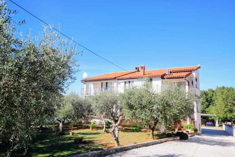 Charming holiday apartment with yard | Pet-friendly — photo 2
