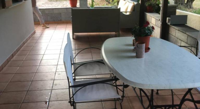 Villa with patio & garden — photo 3