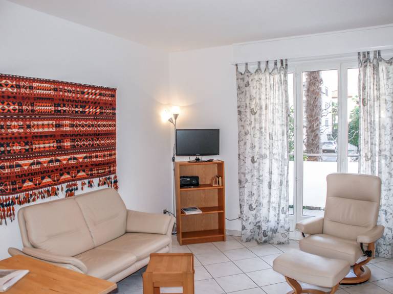 Holiday apartment with terrace — photo 3