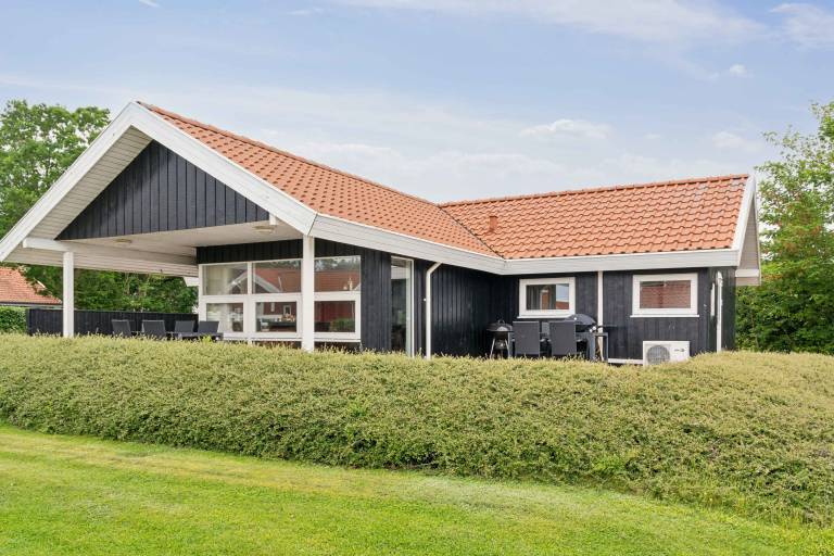 Family-friendly wonderful house with barbeque & sauna | Sea view | Beach nearby | Pets are welcome — photo 3