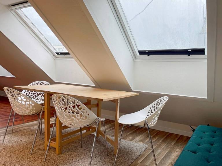 Bed and breakfast with jacuzzi & sauna | City view — photo 4