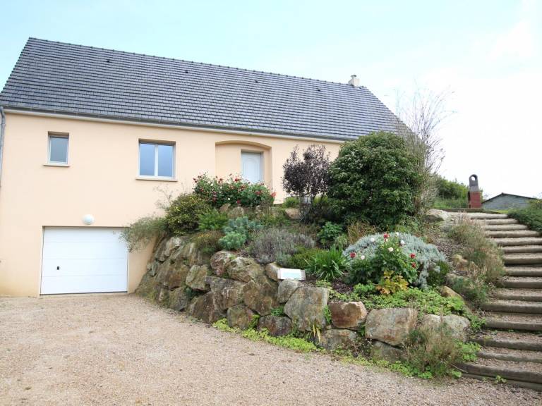 Cottage with yard & BBQ in Barneville-Carteret