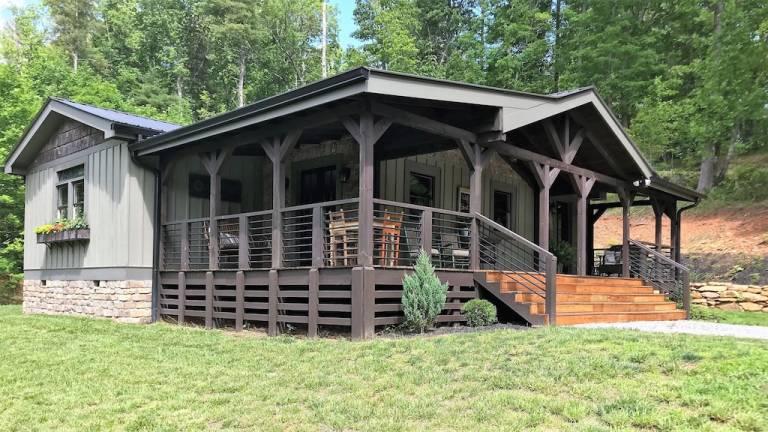 Cabin Hendersonville